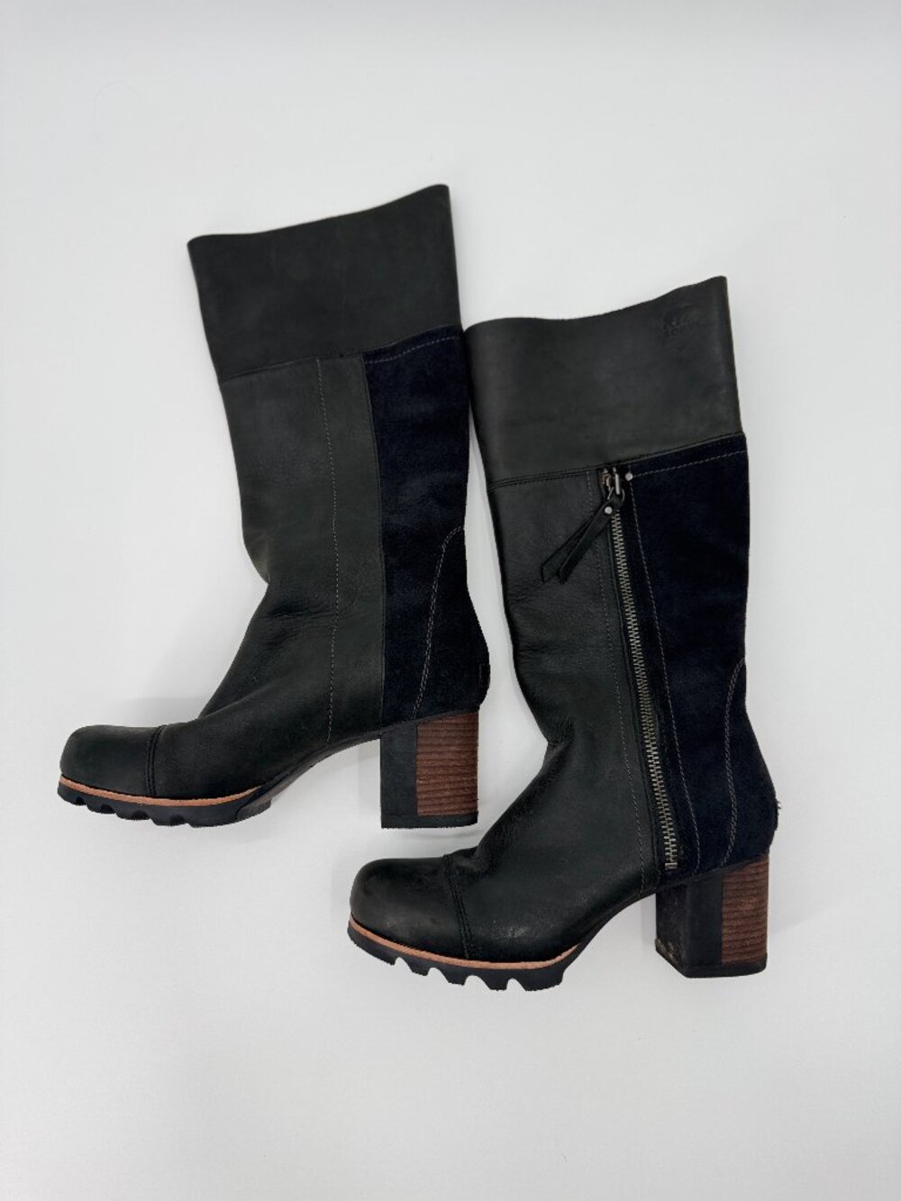 SOREL Addington Tall Black Leather Suede Boots  Block Heel Lug Sole Sz 8